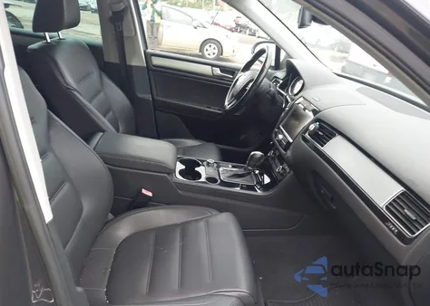 2012 Volkswagen Touareg Vr6 Sport from USA, damaged, VIN WVGFF9BP7CD003610